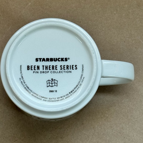 Starbucks 2018 Pike Place Been There Pin Drop Green and White Coffee Mug. 14 oz - Picture 6 of 7